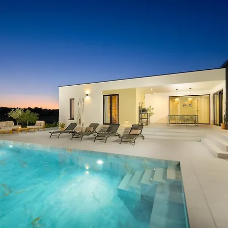 Villa Modric By Istrialux